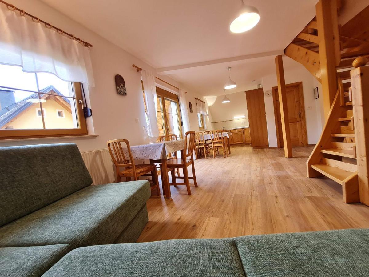 Apartments Karmen Ratece ภายนอก รูปภาพ