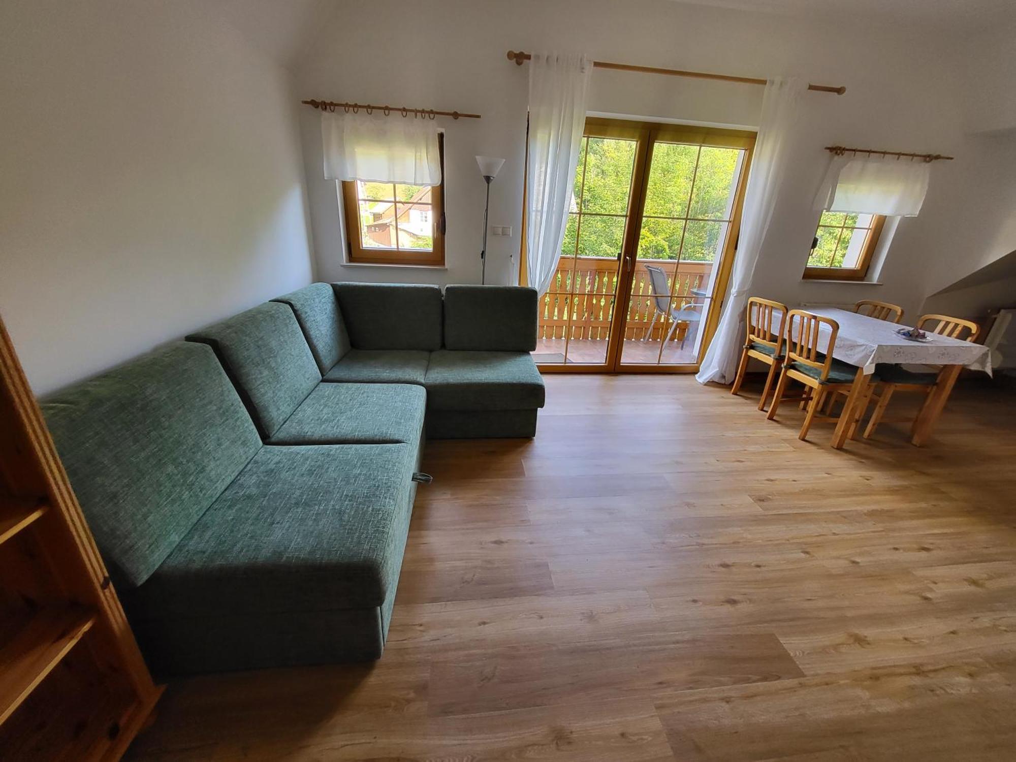 Apartments Karmen Ratece ภายนอก รูปภาพ