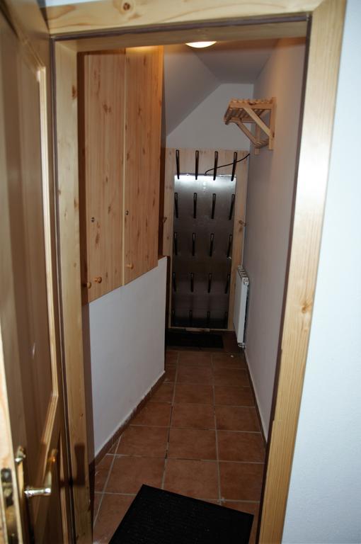 Apartments Karmen Ratece ภายนอก รูปภาพ